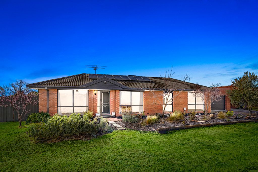 4 bedrooms House in 14 Doris Drive HOPPERS CROSSING VIC, 3029