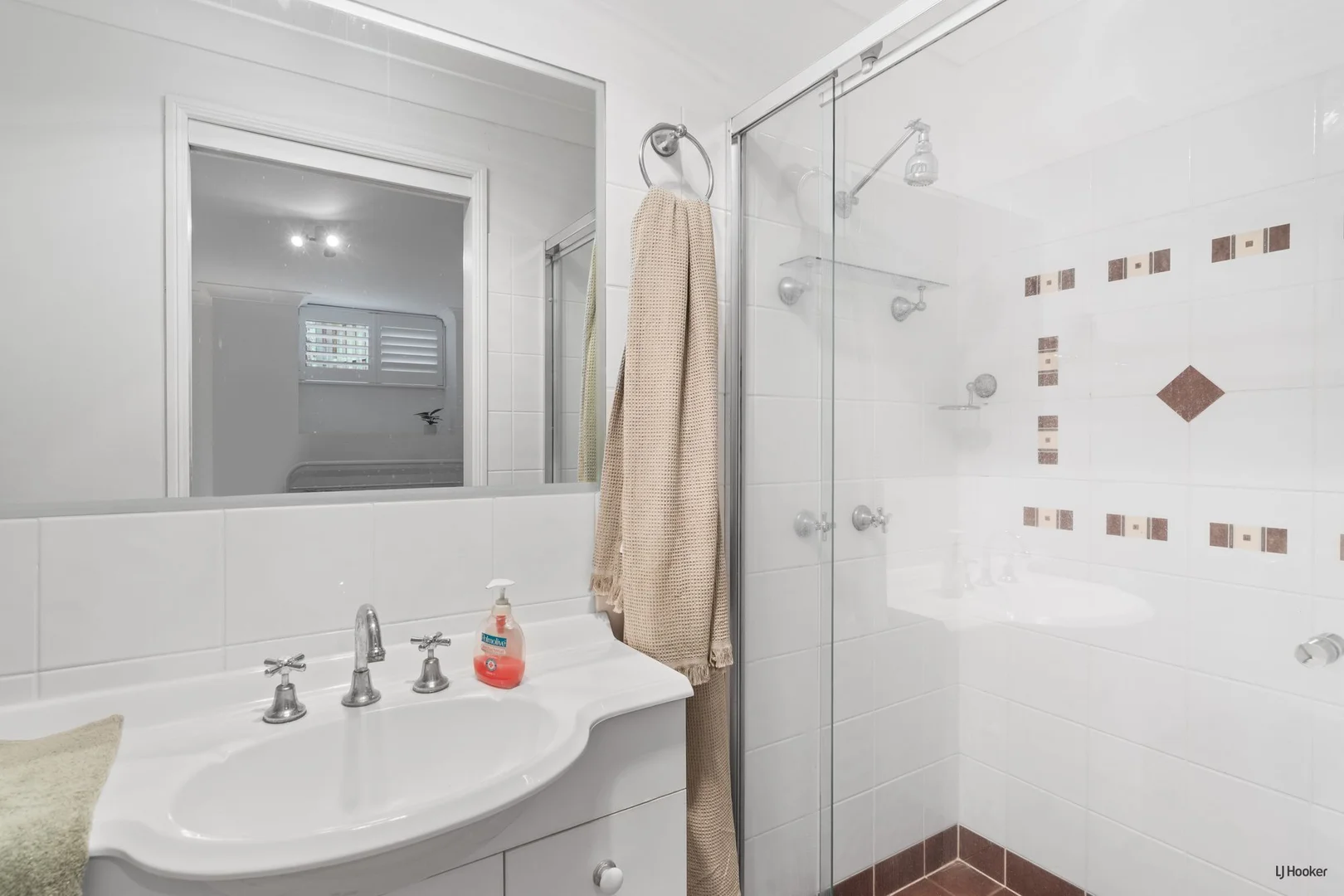 Additional image 21 of 14 Kalmia Court, Elanora QLD 4221