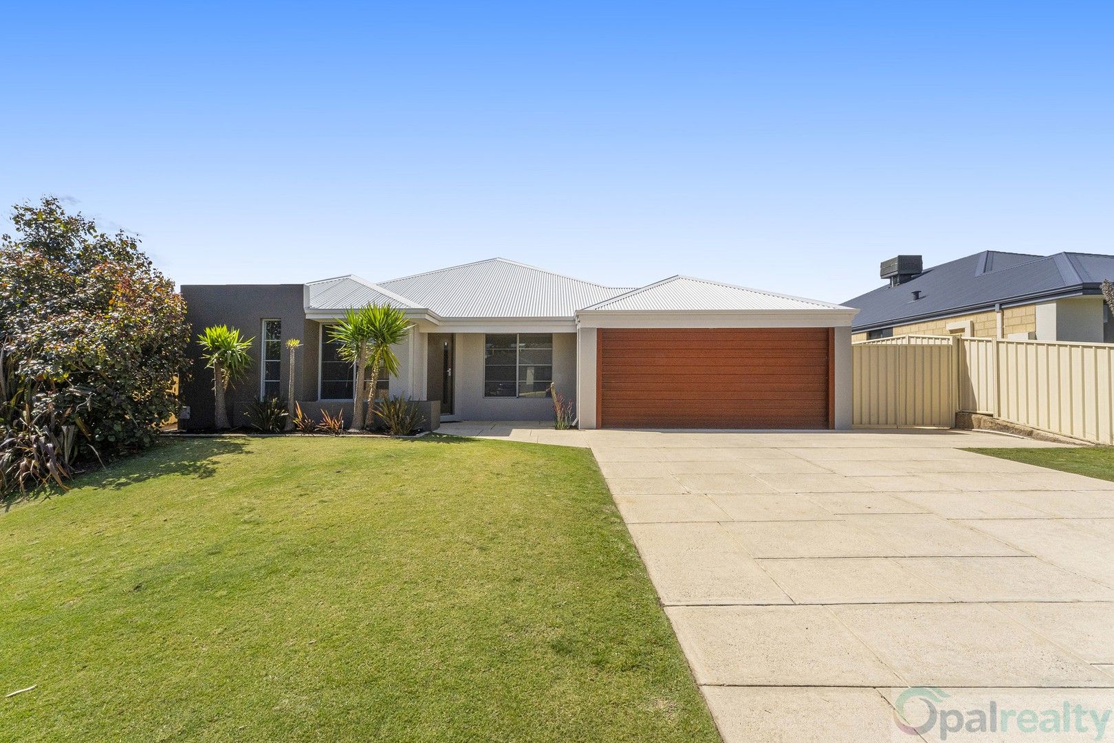 3 Yucca Road, Secret Harbour WA 6173