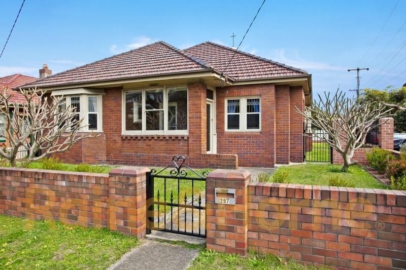 297 Parkway Avenue, Hamilton East Property History & Address Research