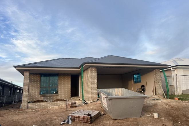 Picture of 75 Basalt Way, KELSO NSW 2795