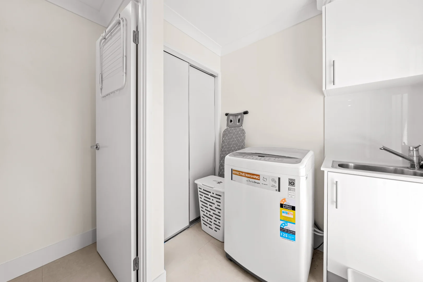 Additional image 15 of 8 Loggers Court, White Rock QLD 4306