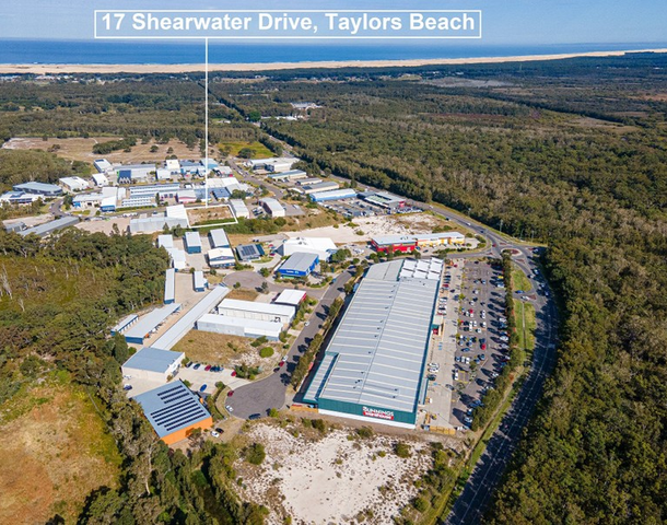 17 Shearwater Drive, Taylors Beach NSW 2316
