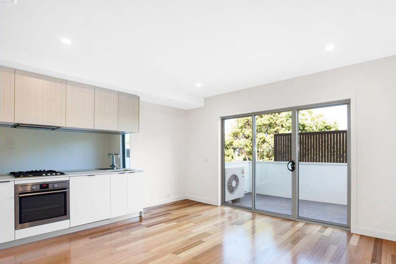 2 bedrooms Apartment / Unit / Flat in 106/303-305 Huntingdale Road CHADSTONE VIC, 3148