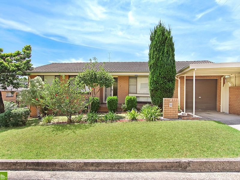 27 Edmund Avenue, Figtree NSW 2525, Image 0