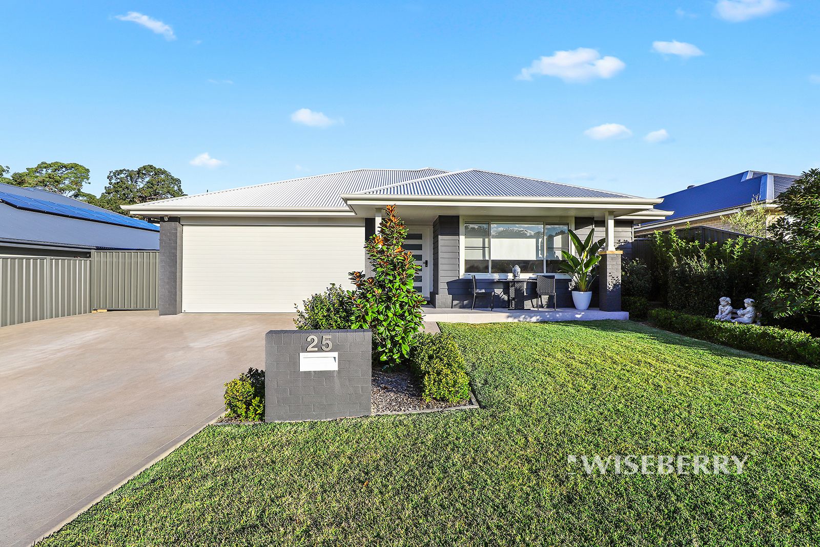 25 Rosemeadow Drive, Gwandalan NSW 2259, Image 0