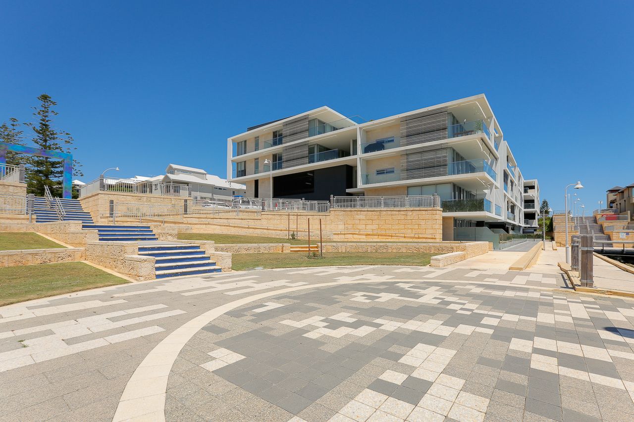 304/1 Bristol Lane, Mindarie WA 6030, Image 1