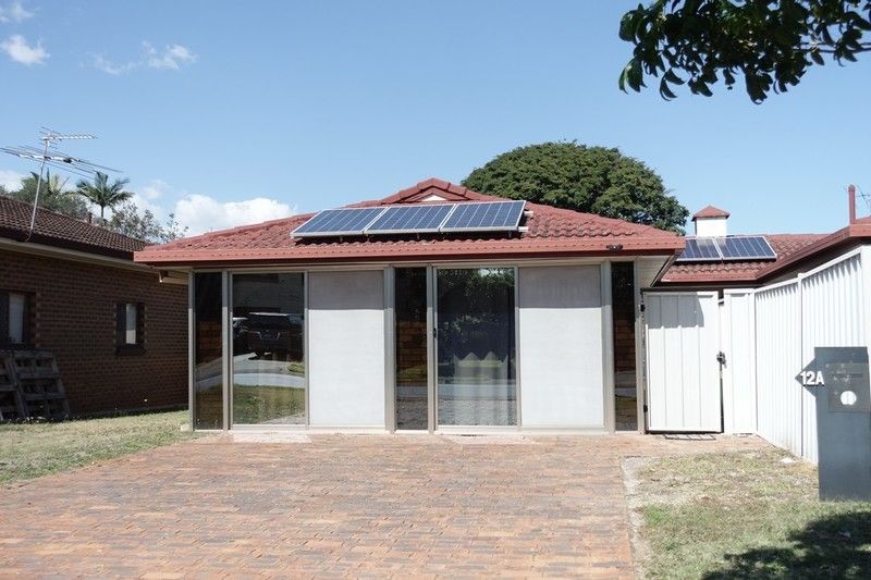 2 bedrooms House in 12A Angophora Street ROBERTSON QLD, 4109