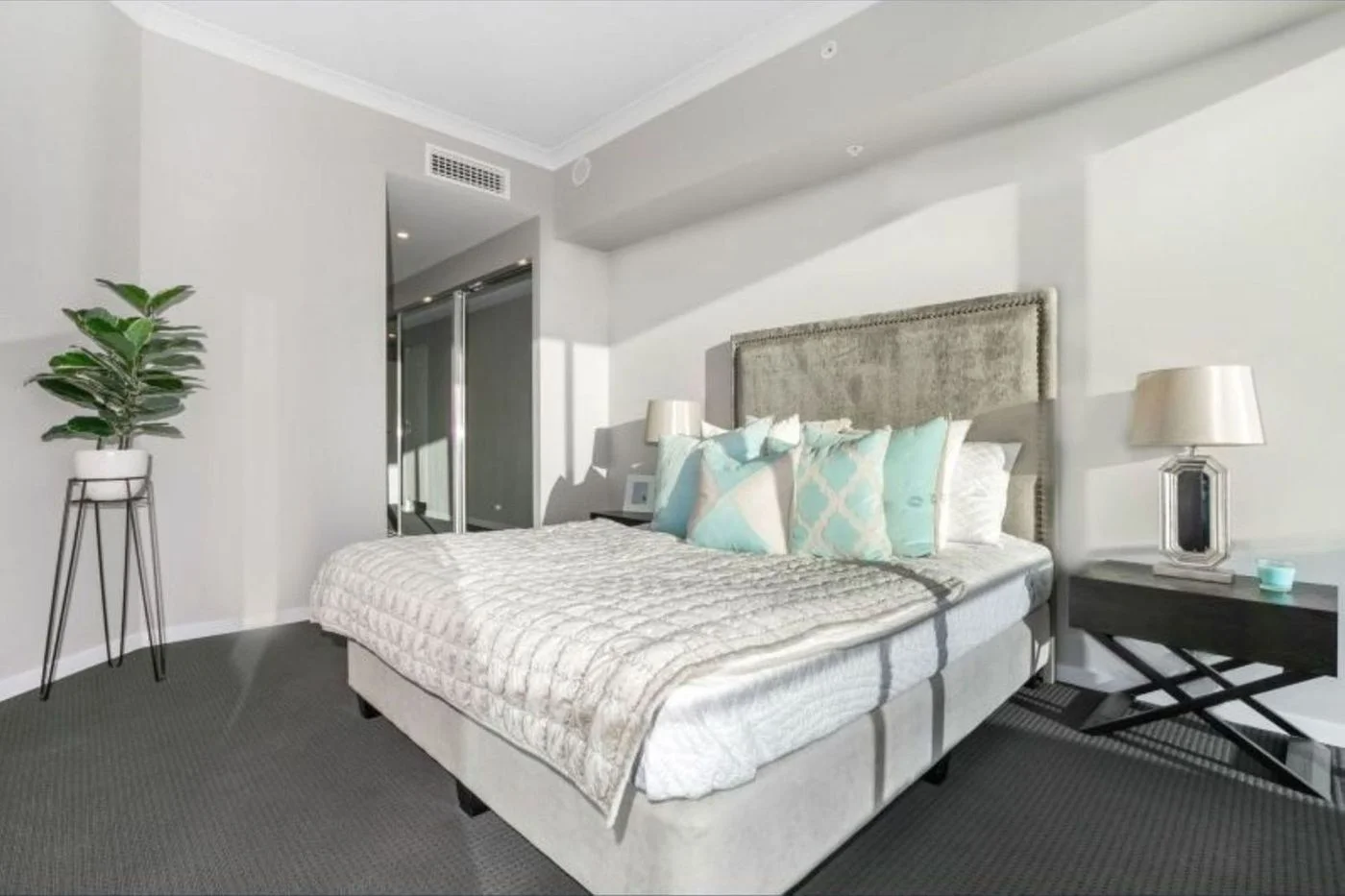 Additional image 4 of 2709/5 Harbour Side Court, Biggera Waters QLD 4216