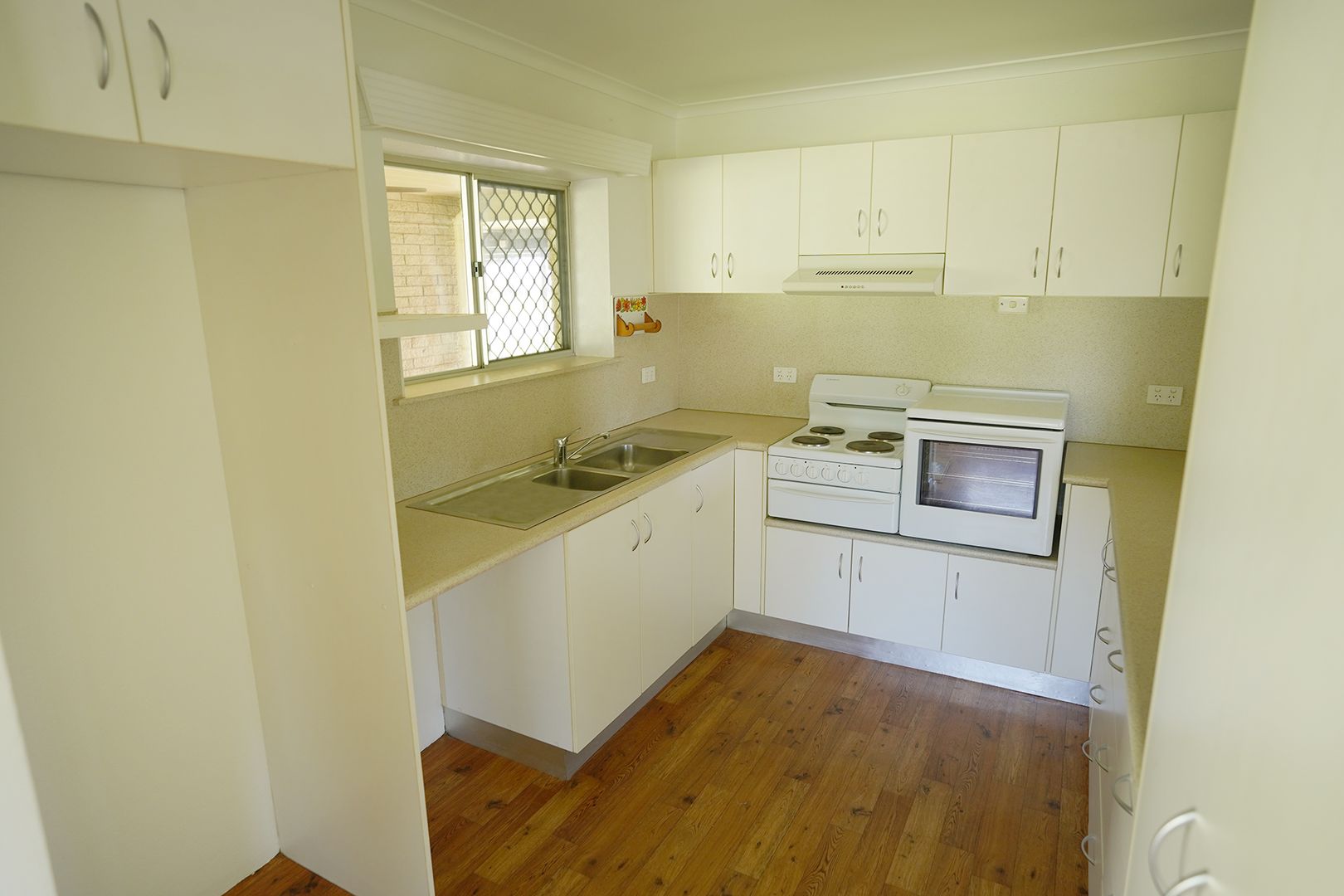 Mareeba QLD 4880 3 beds house for Rent, 500pw 17002126 Domain