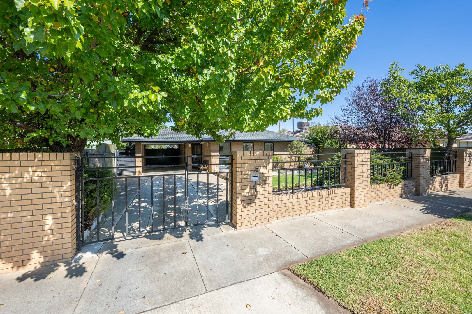 20 Scoresby Avenue, Shepparton VIC 3630, Image 1