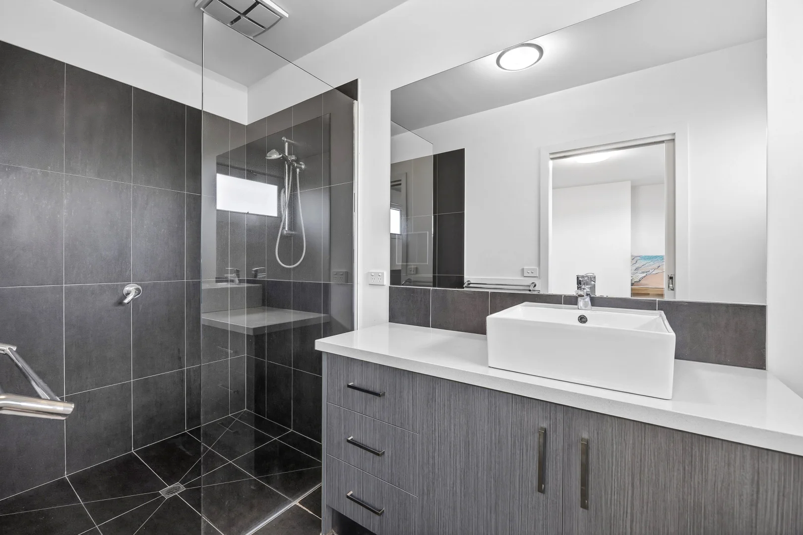 Additional image 7 of 3/11 Toyne Avenue, Hamlyn Heights VIC 3215