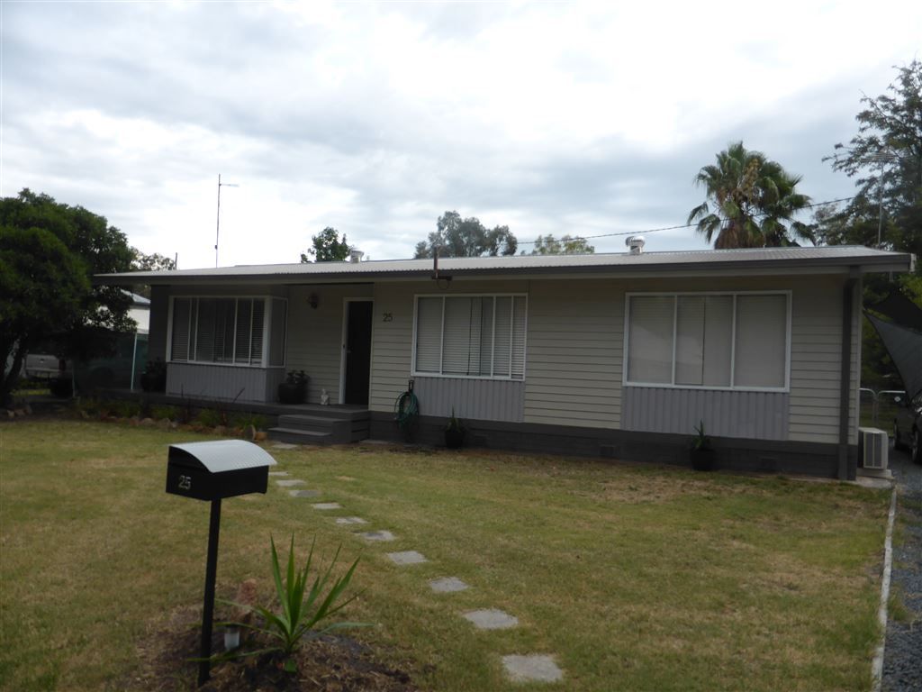 25 Young Street, Holbrook NSW 2644, Image 0