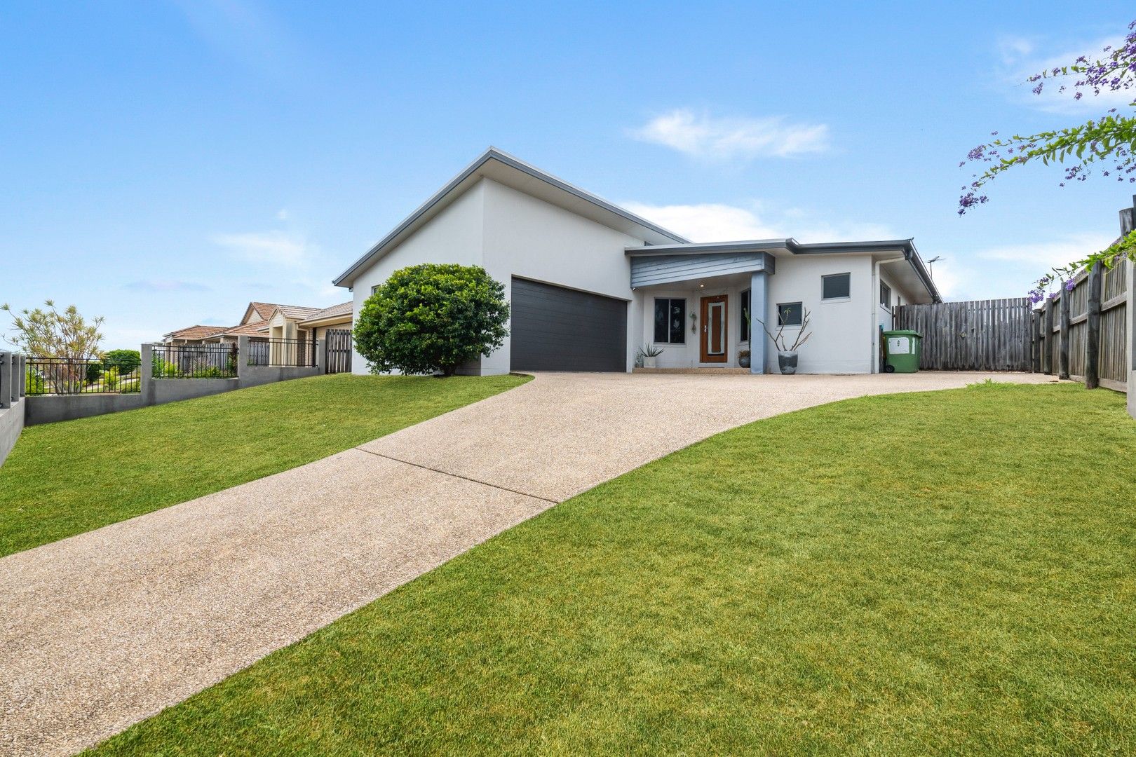 10 Crestview Crescent, Bucasia QLD 4750, Image 0