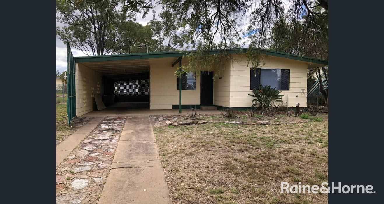 22 Perry Street, Dysart QLD 4745, Image 2