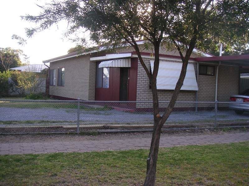 3 bedrooms House in 26 Thornton Road GREENACRES SA, 5086