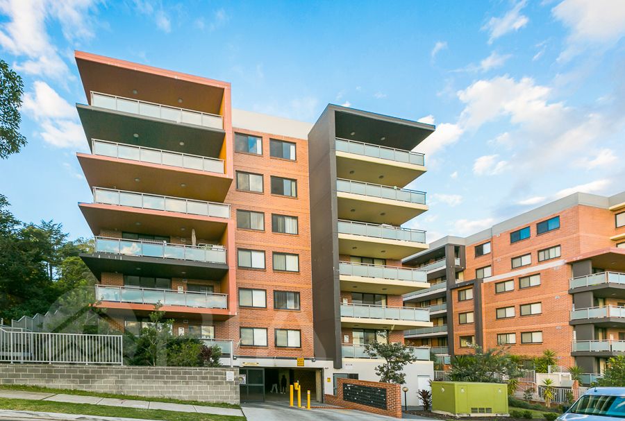 2 bedrooms Apartment / Unit / Flat in 11/15 Young Rd CARLINGFORD NSW, 2118