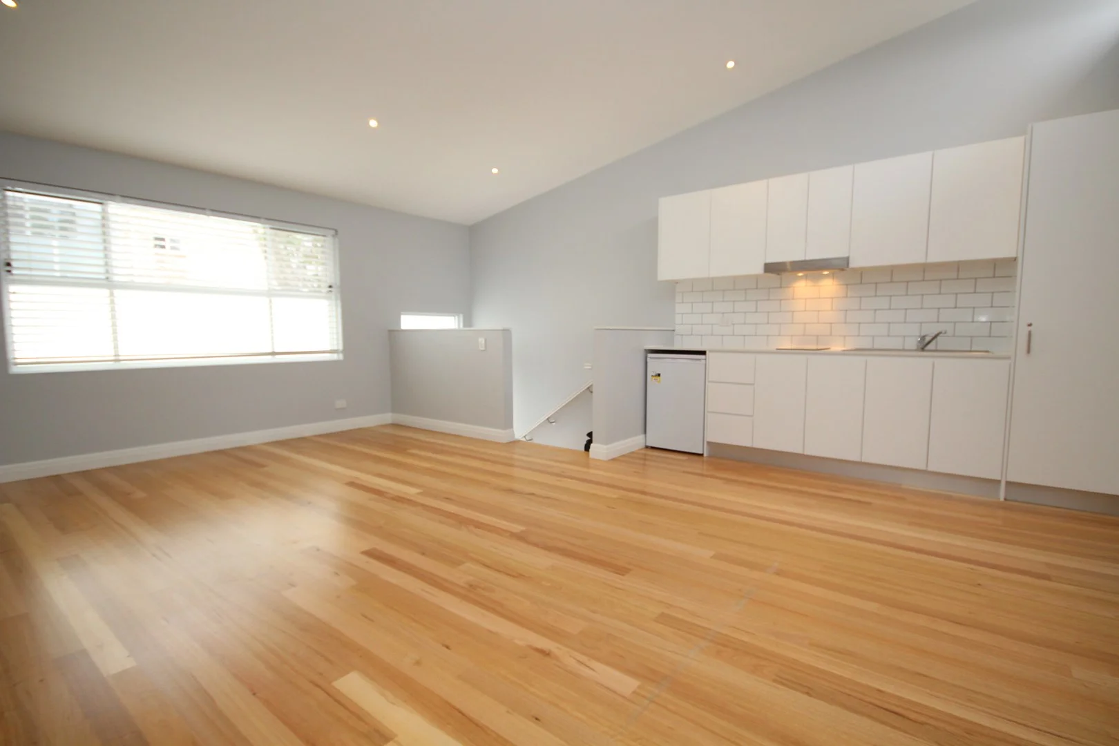 Primary image of 2/139 MacPherson Street, Bronte NSW 2024