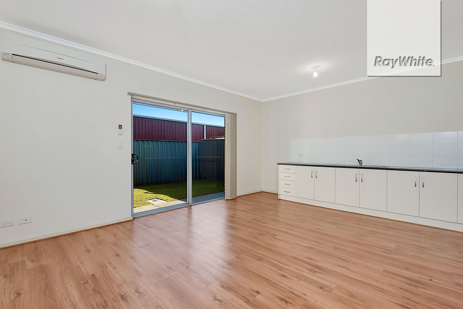 7/19-23 Moir Street, Smithfield SA 5114, Image 2