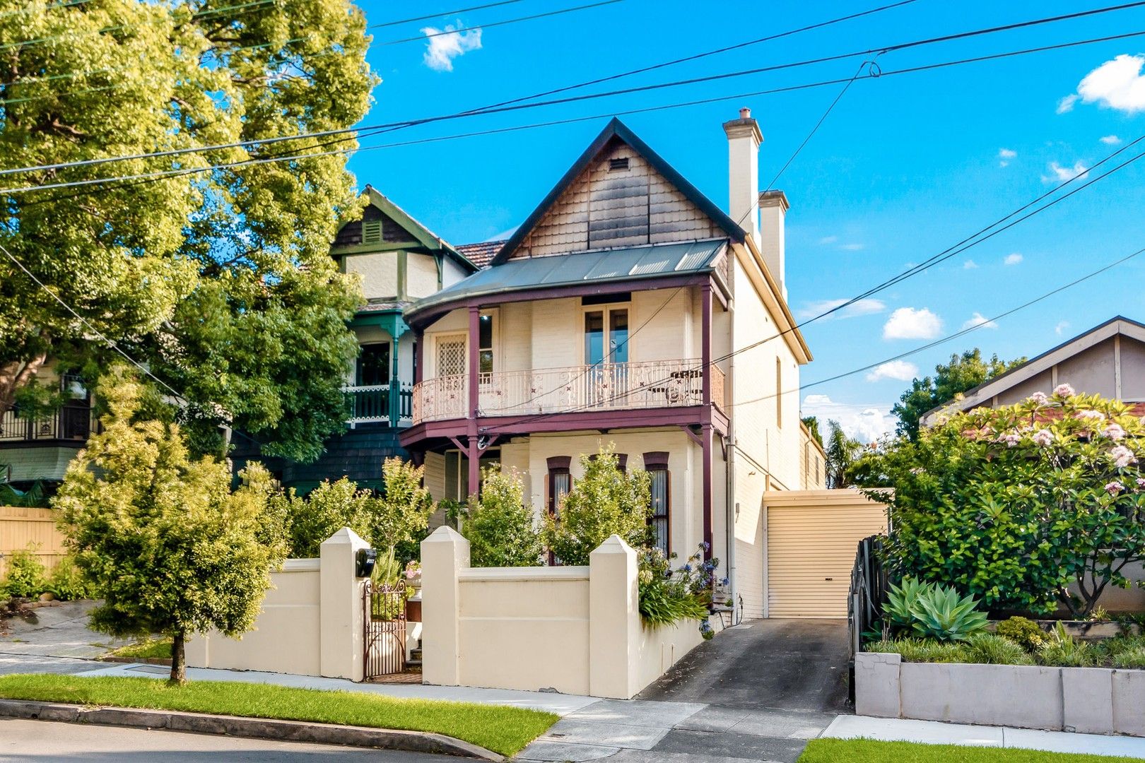 5 bedrooms House in 94 Stanmore Road STANMORE NSW, 2048