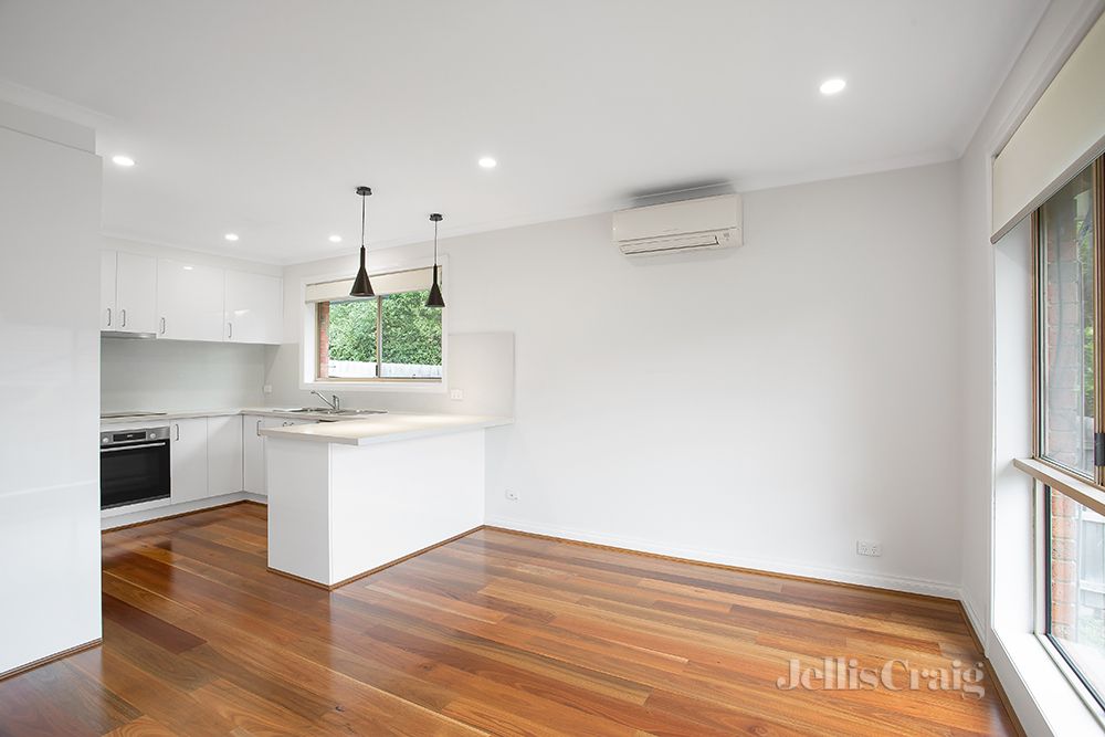 2/83 Park Road, Eltham VIC 3095 Apartment For Rent 530 Domain