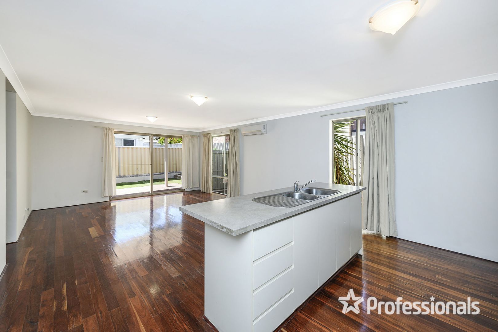 4 Honister Close, Balga WA 6061, Image 1