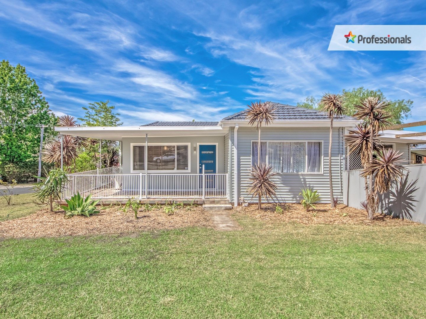 2 Mary Avenue, Figtree NSW 2525, Image 0