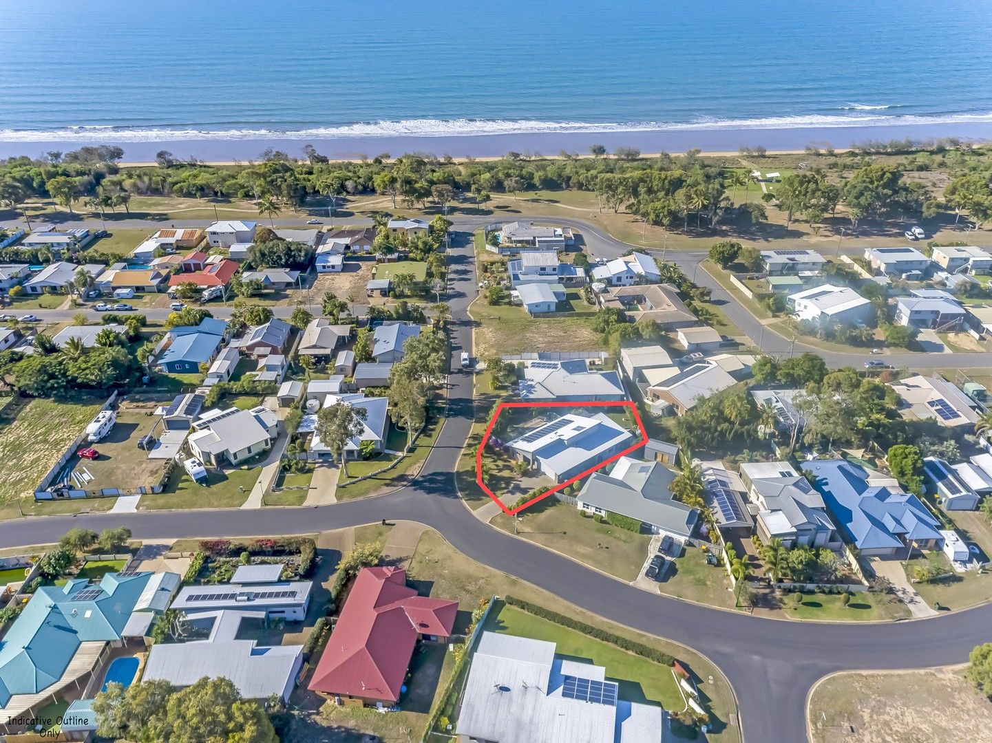 2 Elm St, Moore Park Beach QLD 4670, Image 0