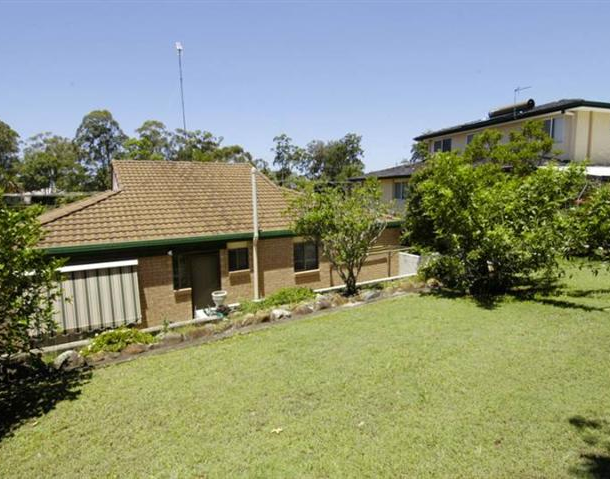 16 Sun Valley Drive, Ashmore QLD 4214