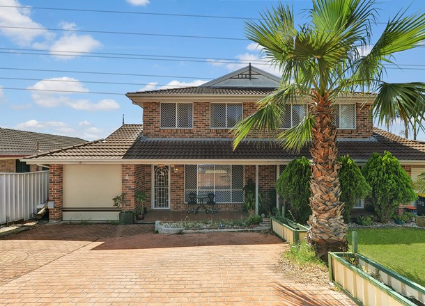 2/315 Whitford Road, Green Valley NSW 2168