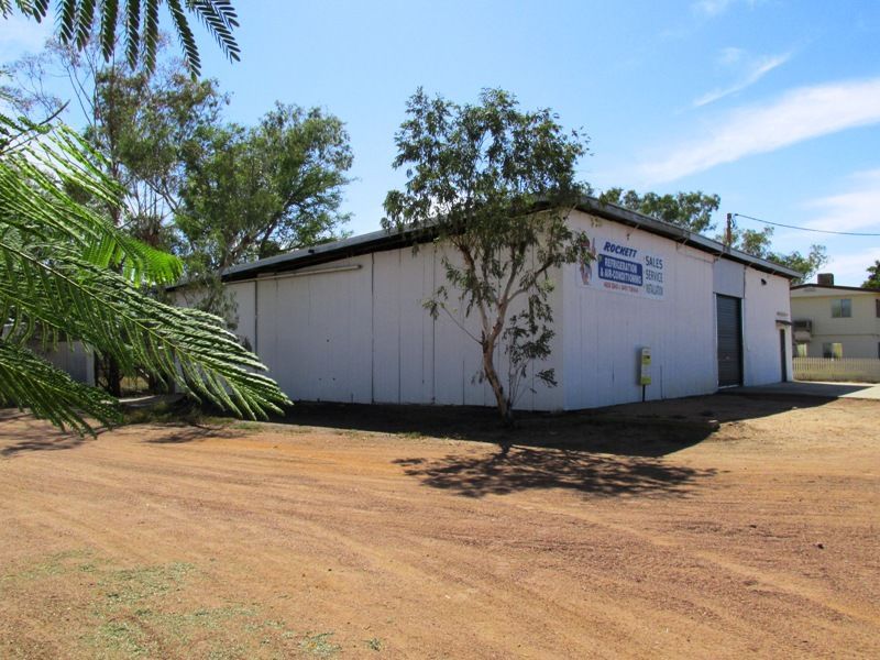 12 Owl street, LONGREACH QLD 4730, Image 1