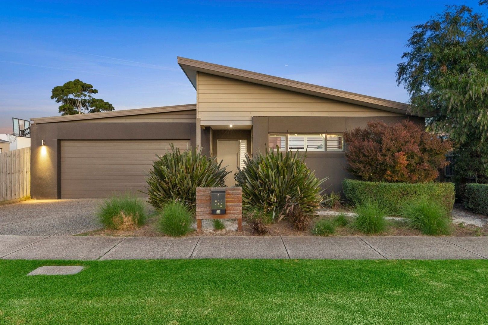 98 Sheepwash Rd, Barwon Heads VIC 3227 House For Rent Domain