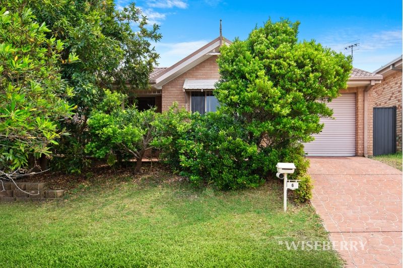 6 Waugh Close, Blue Haven NSW 2262, Image 0