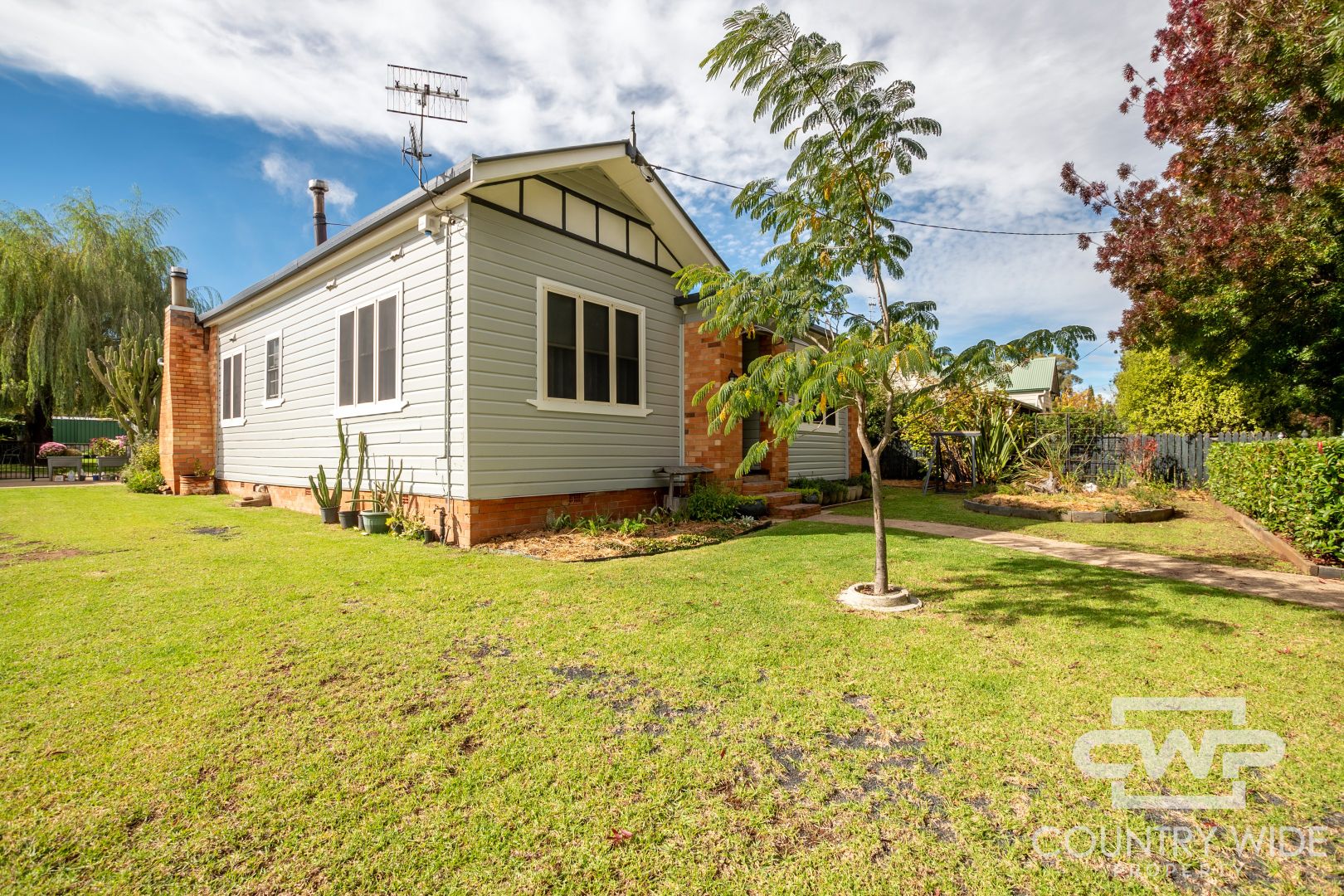 55 Grey Street, Glen Innes NSW 2370, Image 2