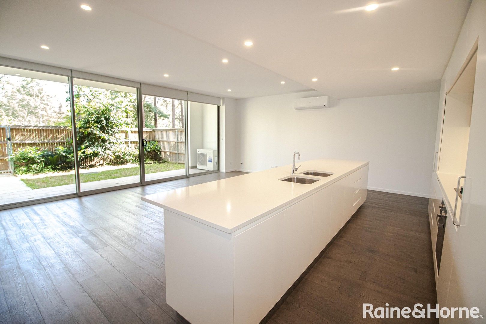 2 bedrooms Townhouse in G21/27-33 North Rocks Road NORTH ROCKS NSW, 2151