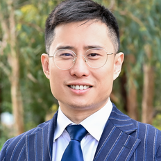 Dennis Shi, Sales representative