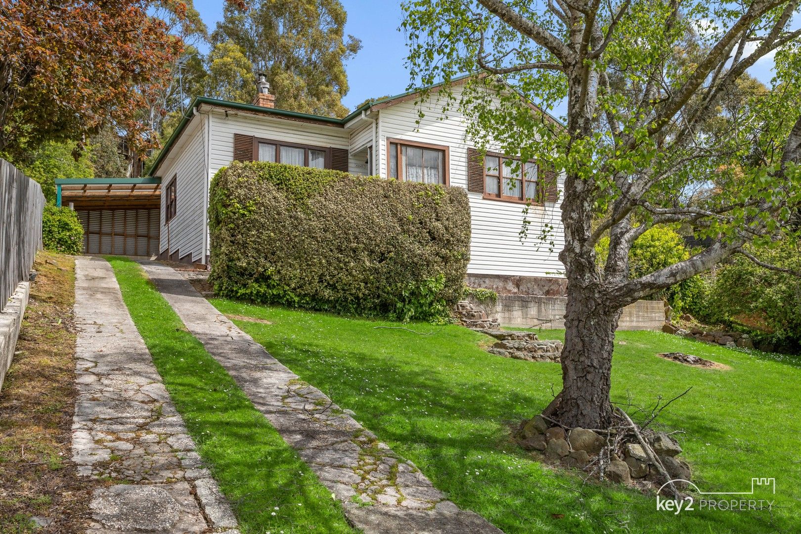 4 bedrooms House in 13 Pitt Avenue TREVALLYN TAS, 7250