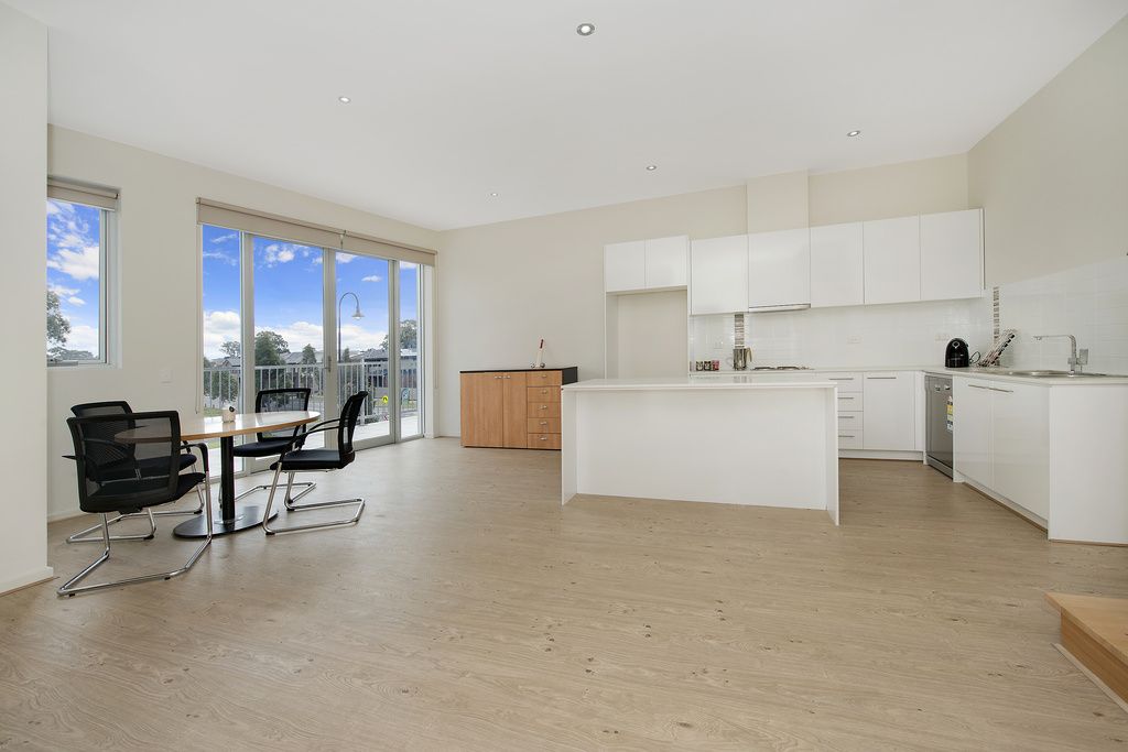 Apt 6/107 Hazel Glen Drive, Doreen VIC 3754, Image 0