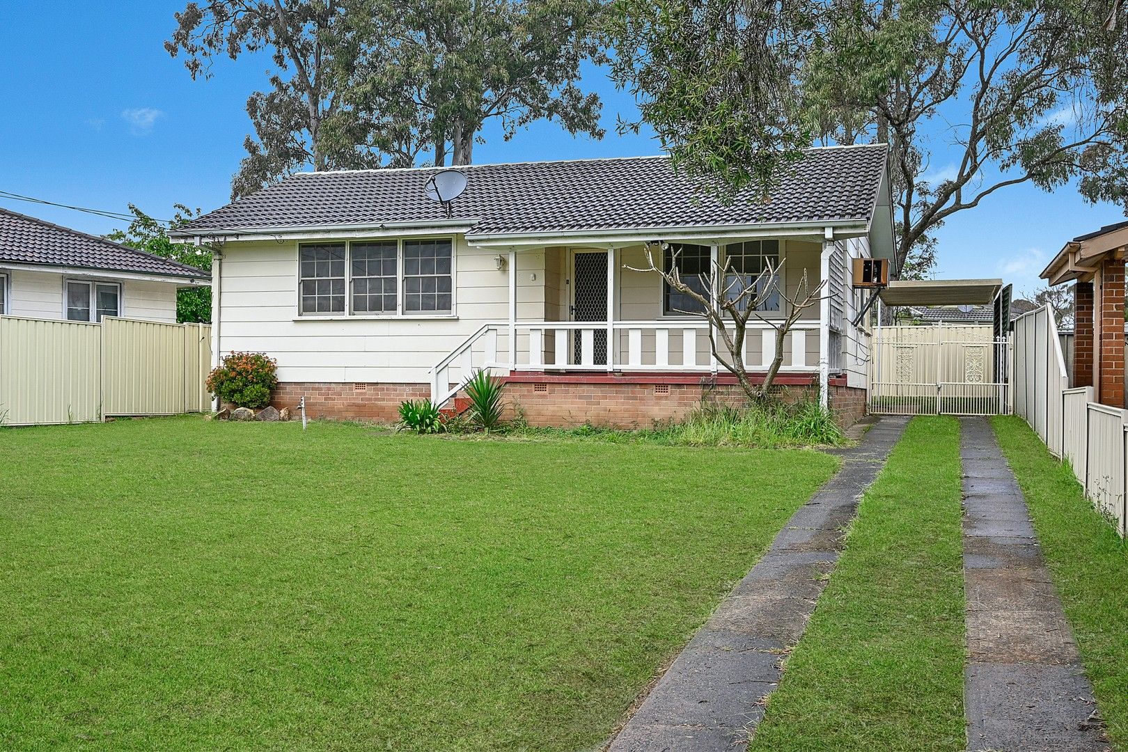 3 bedrooms House in 5 Harlow Avenue HEBERSHAM NSW, 2770