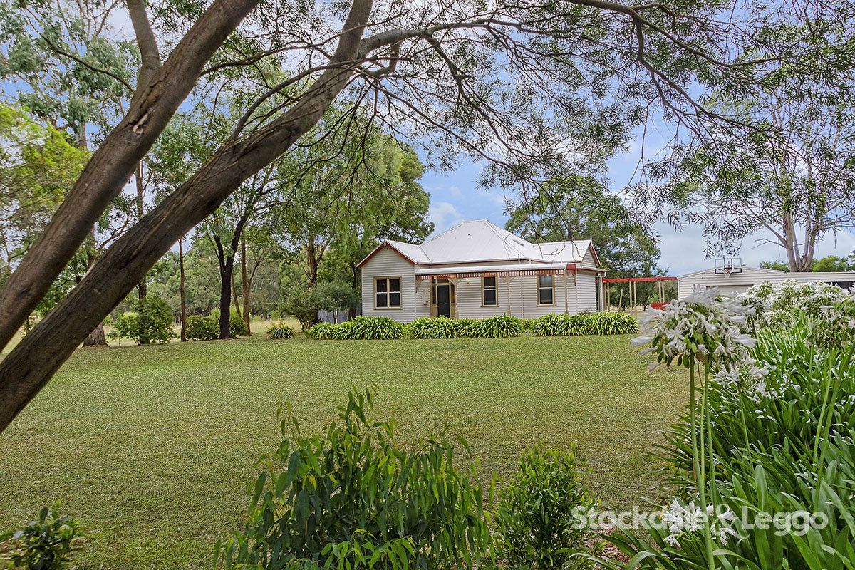 51 Porter Street, Woolsthorpe VIC 3276, Image 2