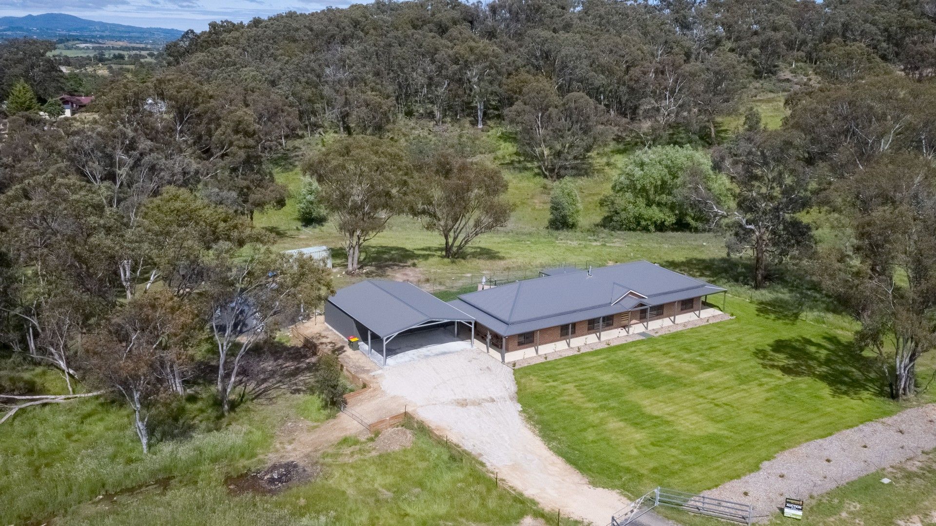 Sold 7 White Hill Lane, Clifton Grove, Orange NSW 2800 on 03 Dec 2021