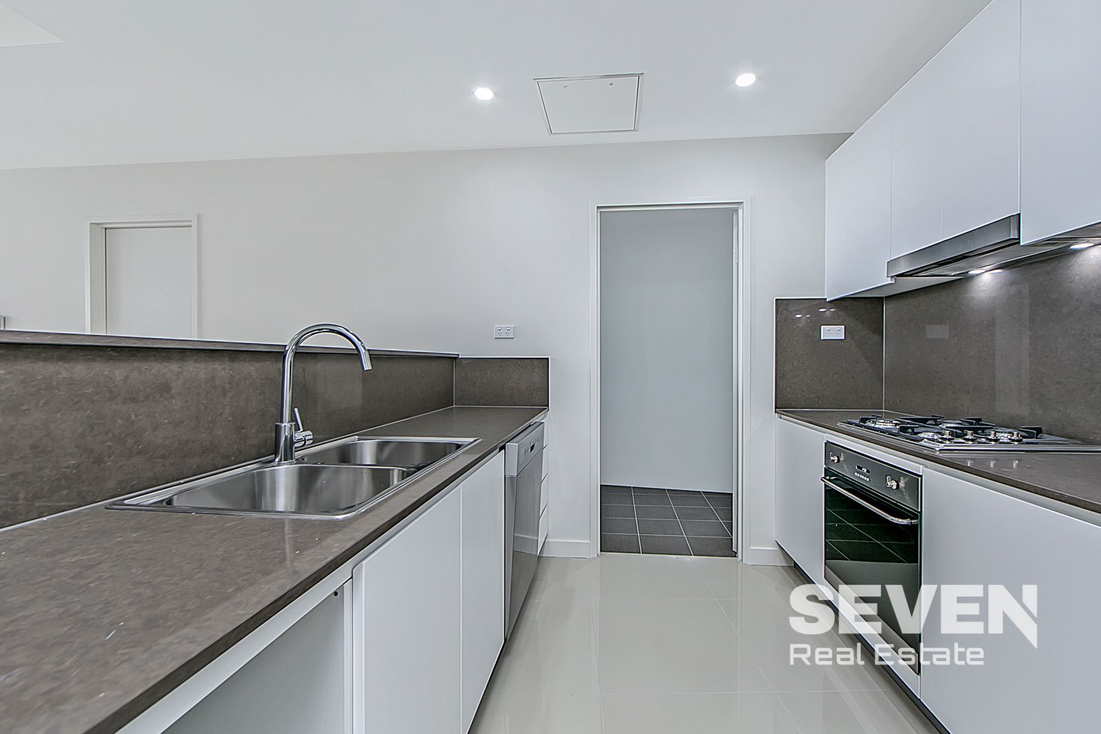 616/301 Old Northern Road, Castle Hill NSW 2154, Image 1
