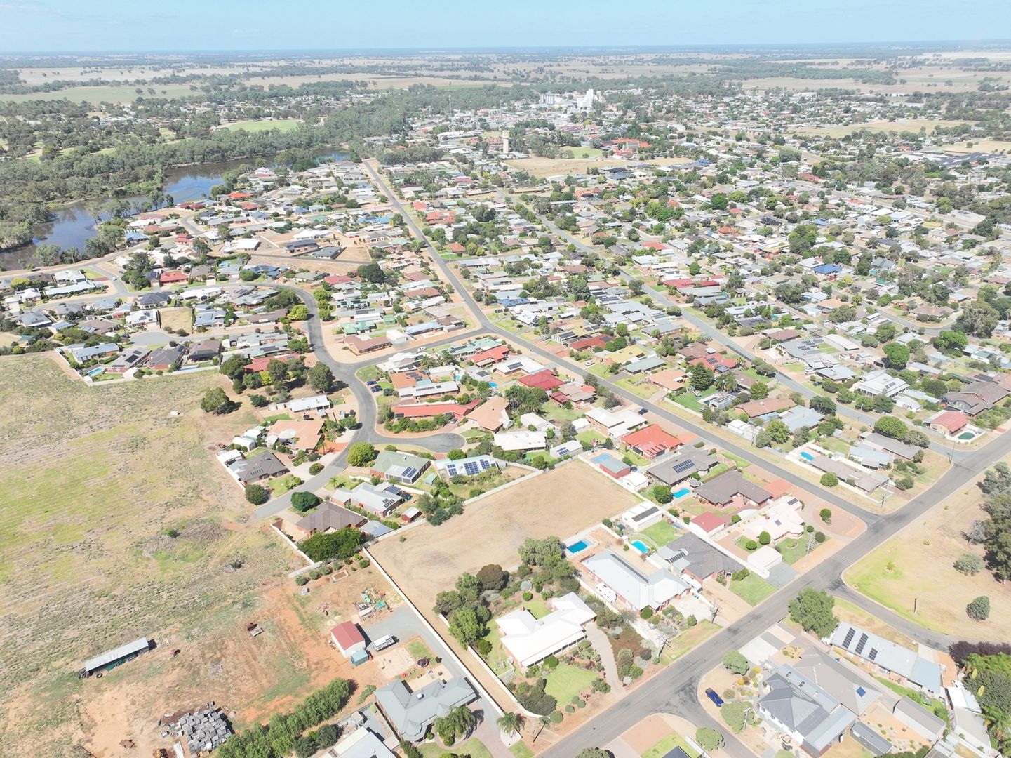 52-56 Pine Street, Numurkah VIC 3636, Image 2