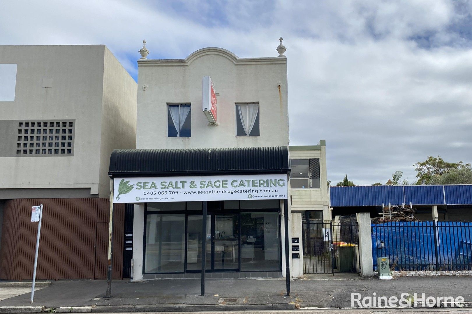 2 bedrooms Apartment / Unit / Flat in 2/44 Tudor Street HAMILTON NSW, 2303