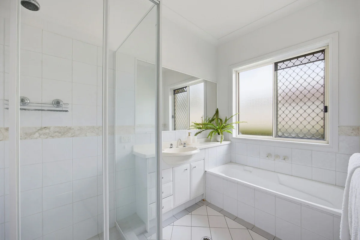 Additional image 4 of 24 Steyning Court, Arundel QLD 4214