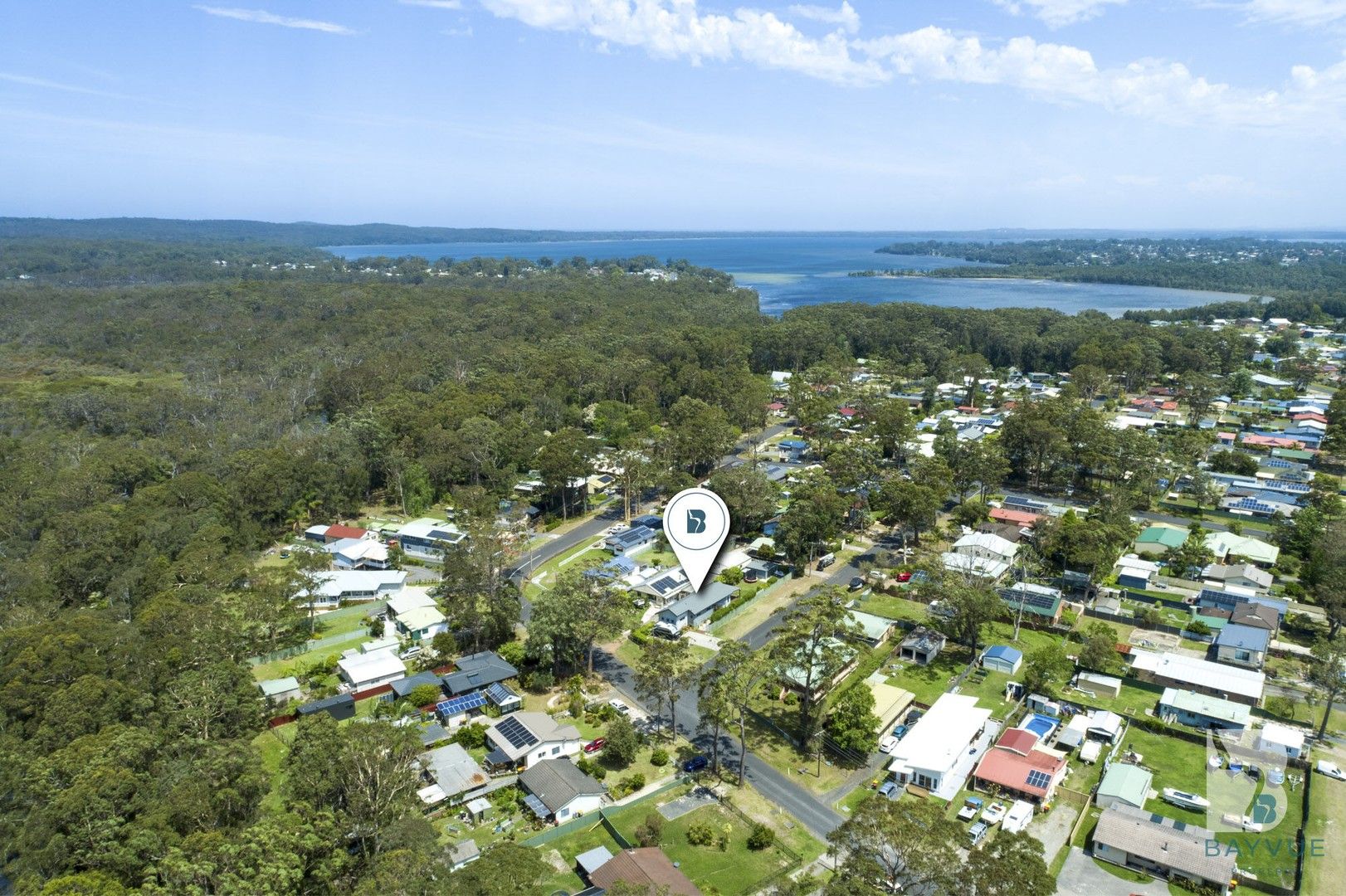 4 bedrooms House in 85 Macgibbon Parade OLD EROWAL BAY NSW, 2540