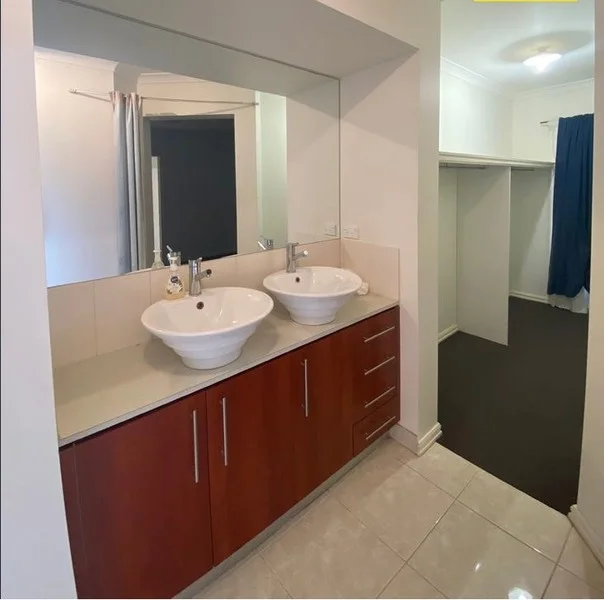 Additional image 7 of 76 Moondani Ave, St Albans VIC 3021