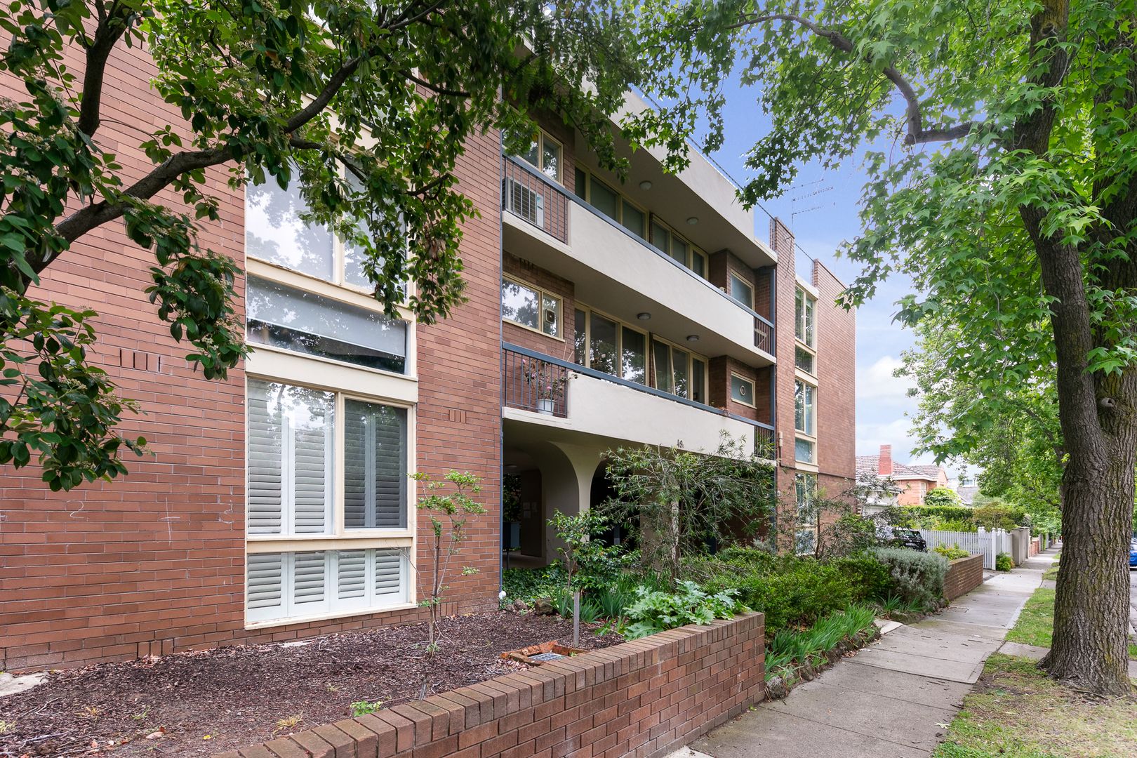 2/49A Denbigh Road, Armadale VIC 3143