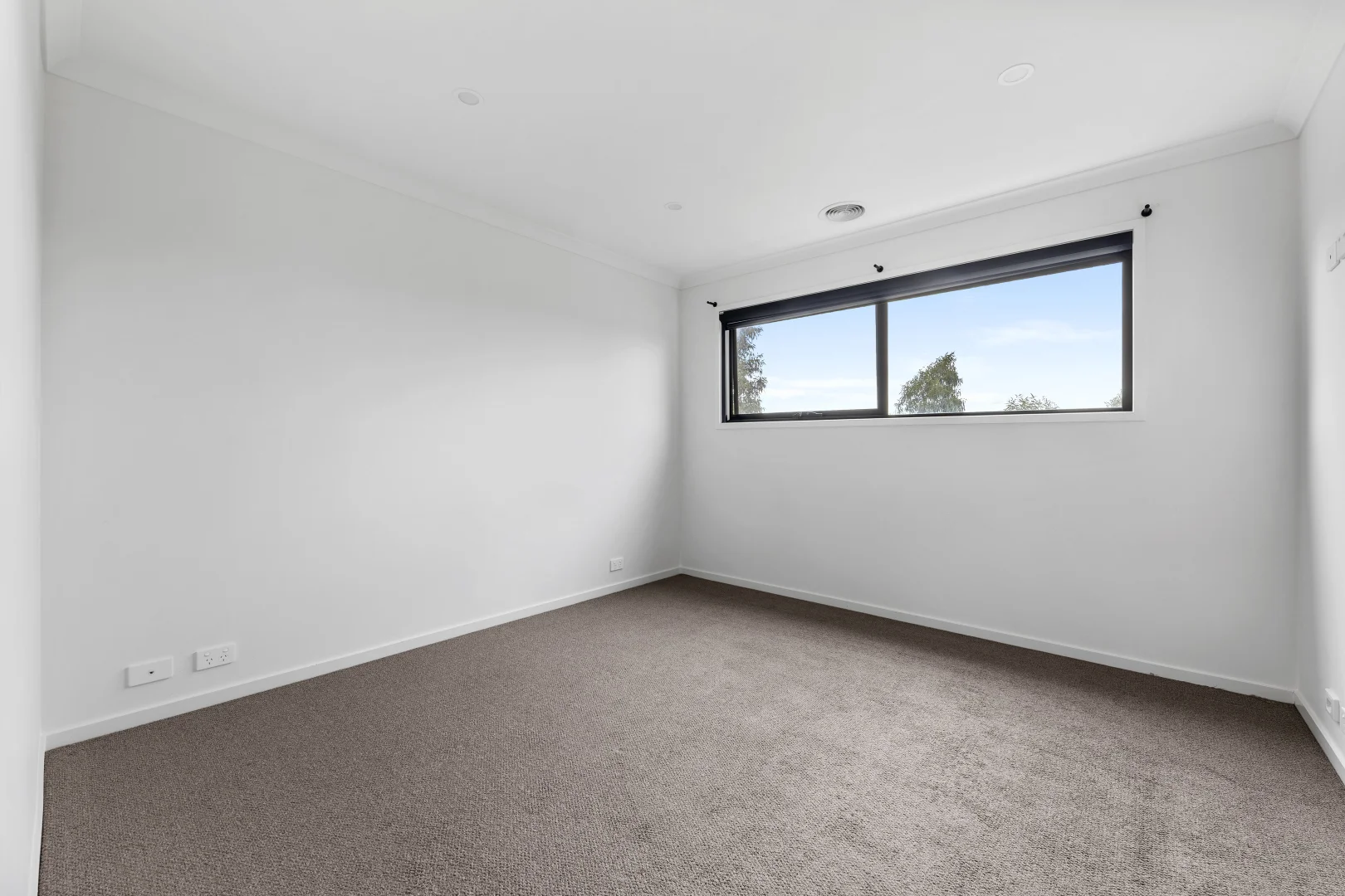 Additional image 13 of 3 Jodrew Walk, Mickleham VIC 3064