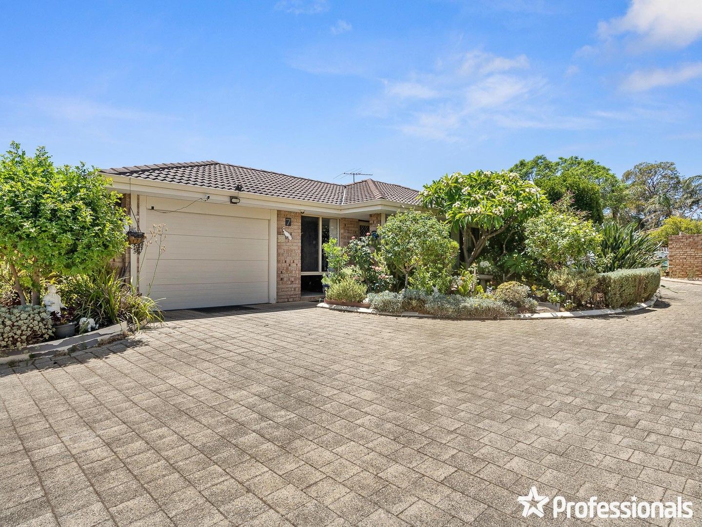 7/21 Cambridge Road, Forrestfield WA 6058, Image 0